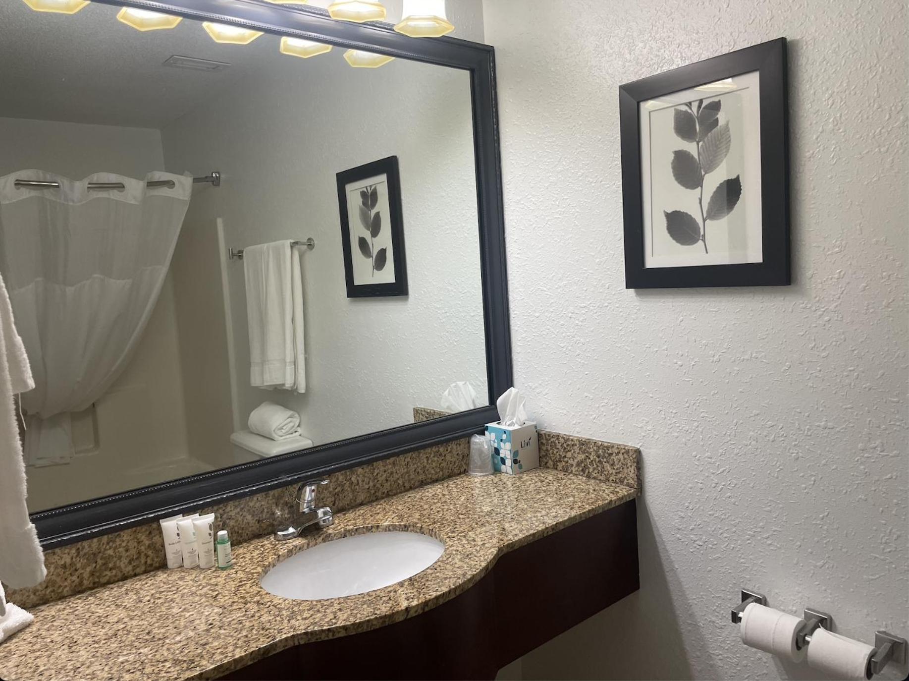 Best Western Fort Dodge Exterior foto